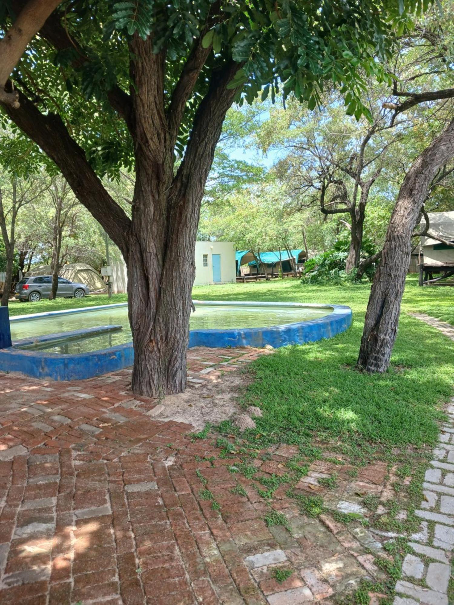 Camp Hogo Kavango Рунду Екстериор снимка