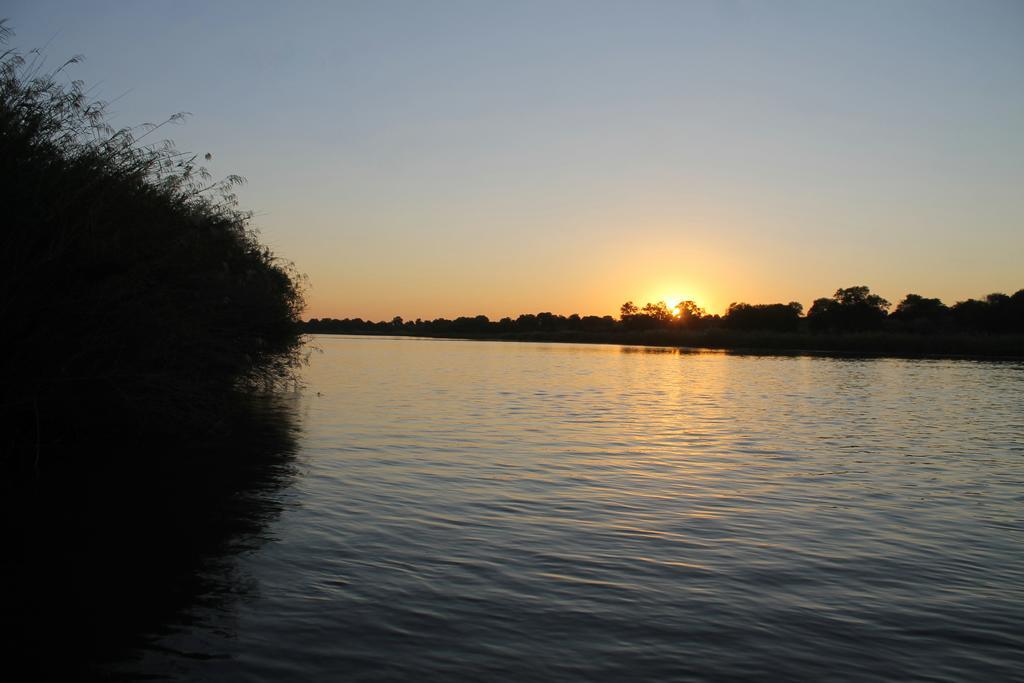 Camp Hogo Kavango Рунду Екстериор снимка